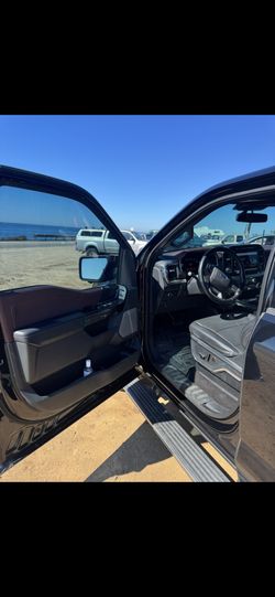 Ford F150 OEM power running boards