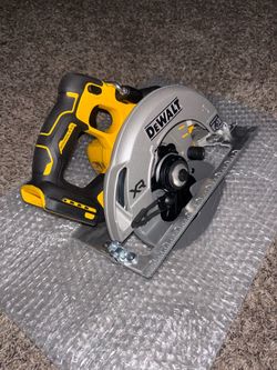 DeWalt Xr Saw