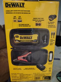 DeWalt Battery Charger with power bank
