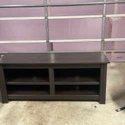 Entertainment Table/ Tv Stand 