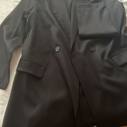 Black Overall Jacket/cardigan 