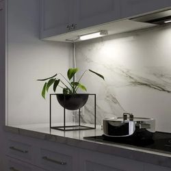 Good Earth Premium Cabinet Lights
