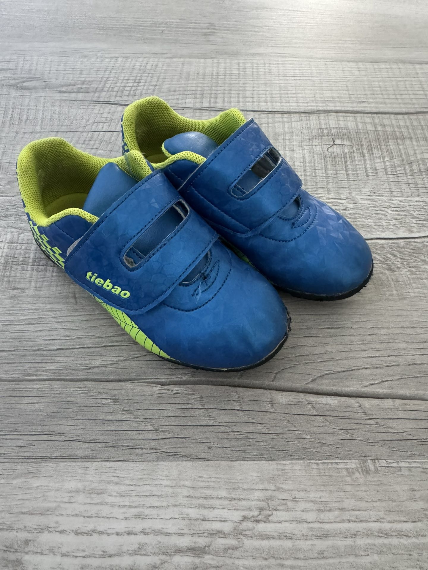 Soccer Shoes 