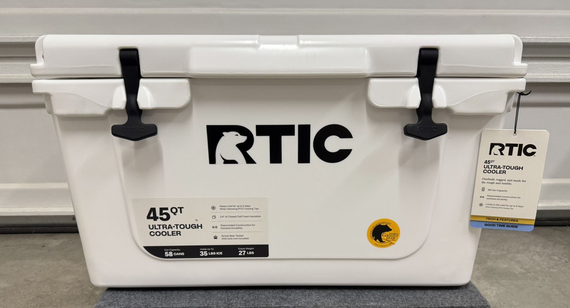 RTIC 45 QT Heavy-Duty Hard Cooler - White - Ice Cold Performance! New