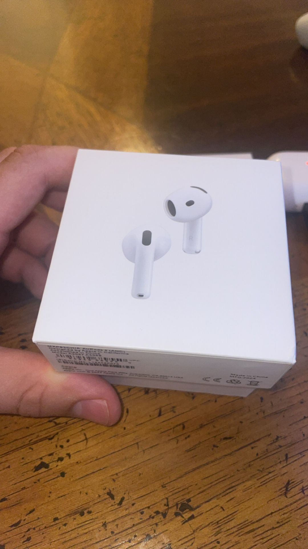 AirPod Gen 4