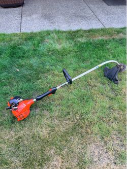 ECHO 21.2 cc Gas 2-Stroke Curved Shaft String Trimmer