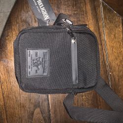 true Religion Black Sling Bag