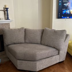 Free Couch 