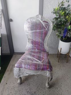 Accent chair