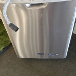 Maytag Dishwasher 