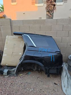 Hyundai palisade quarter panel and window