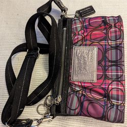 
Coach Poppy pink/purple plaid wristlet hand bag with strap