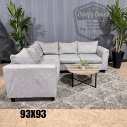 🛋️ Light Gray Reversible Sectional Sofa (Delivery Available!! )