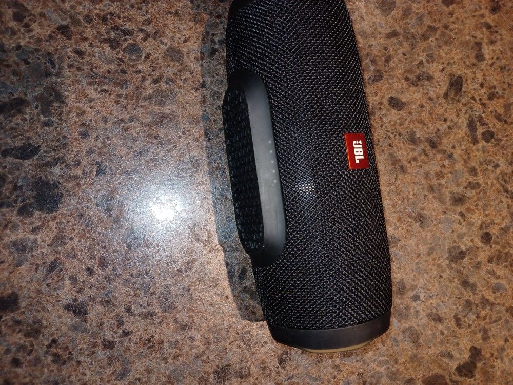 JBL Charger 3