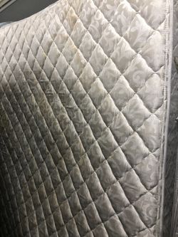 Queen mattress