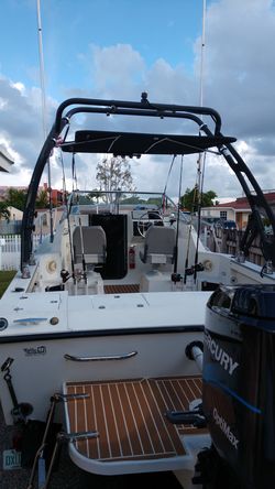 Boat Celebrity 2300