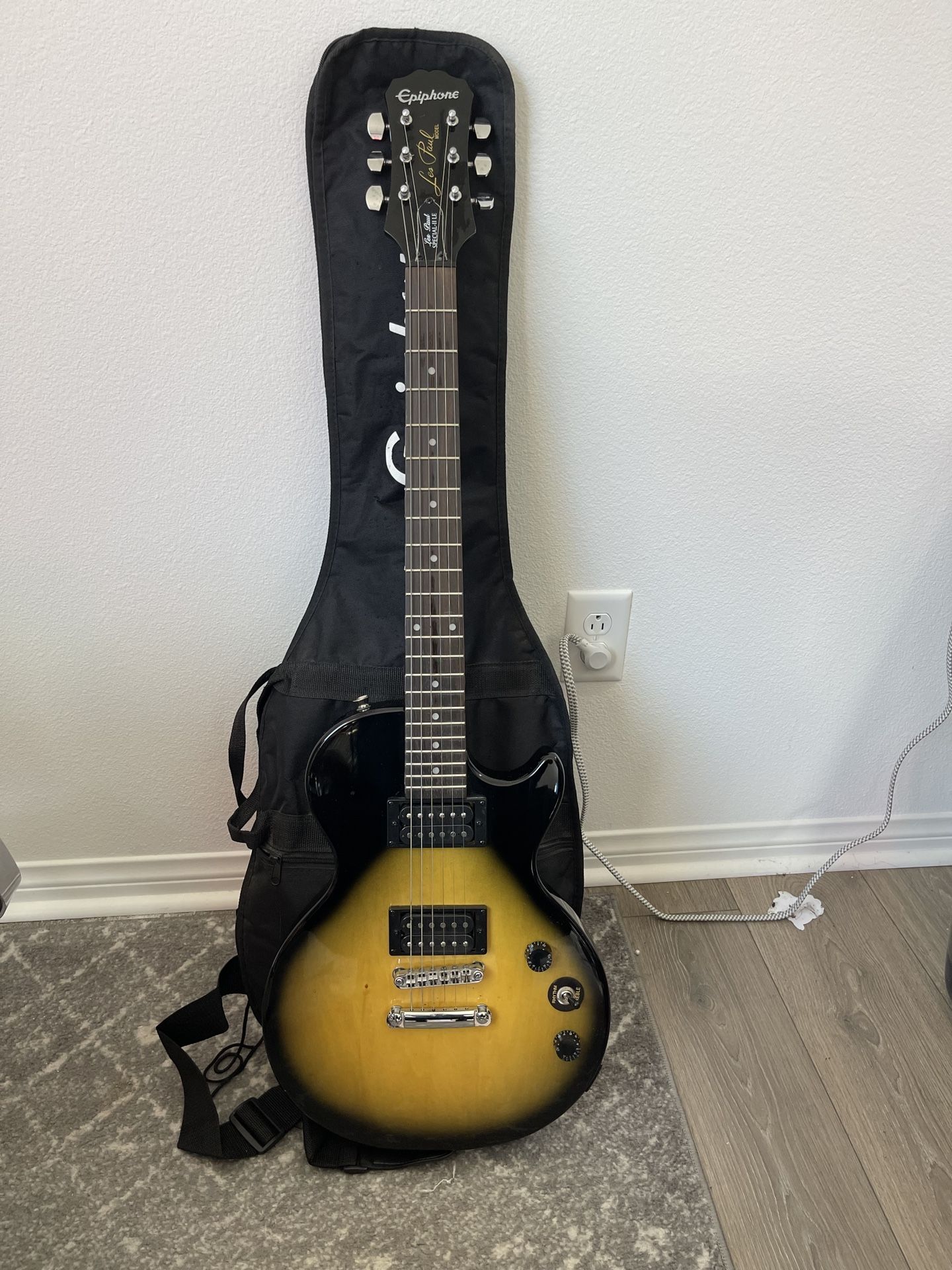 Epiphone Les Paul Model Electric Guitar