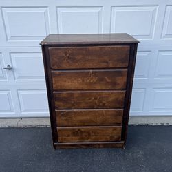 Solid Wood 5 Drawer Dresser Chest of Drawers