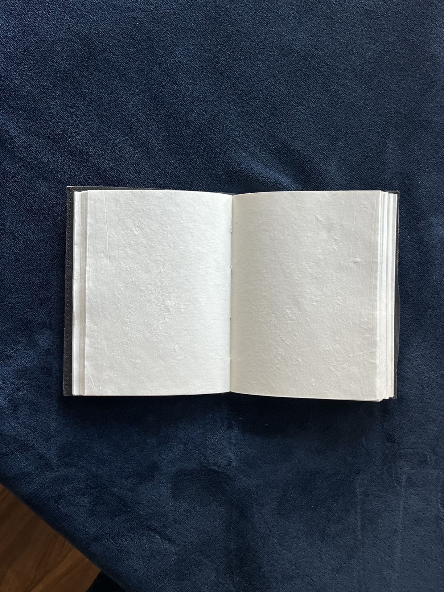 Handcrafted Leather Journal β Vintage Handmade Notebook with Recycled Paper