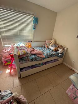 Double Twin size bed with rollers