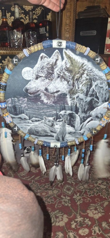 Dream Catcher (WOLVES)