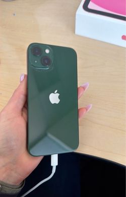 iPhone 13 128 gb unlocked any carrier