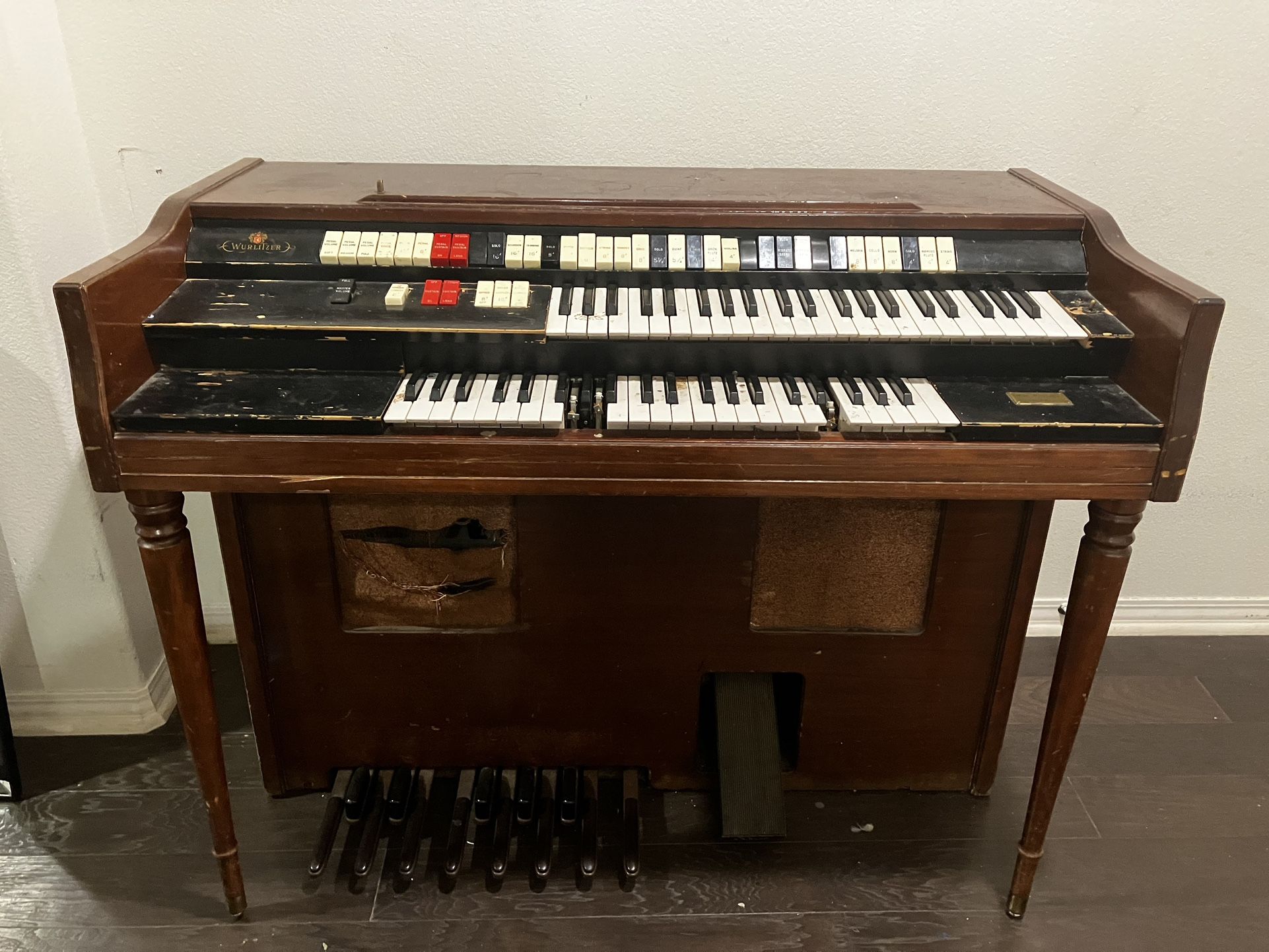 Wurlitzer Brown Piano