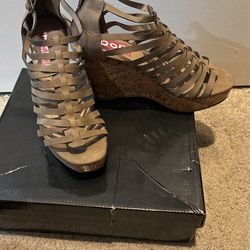 Brown Wedged Sandals Size 7