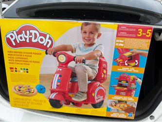 Playdoh pizza delivery scooter