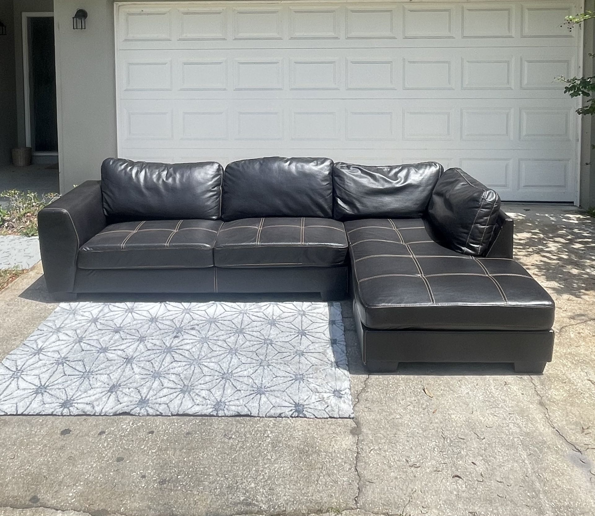 Brown Leather Sectional Couch / Sofa [FREE Delivery🚚]