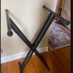 PIANO KEYBOARD STAND