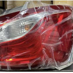 Tail Light Brake Lamp Passenger RH Side Rear For 2018-2021 Chevy Equinox