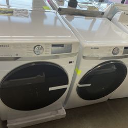 Samsung Front Load Washer & Gas Dryer Set In White