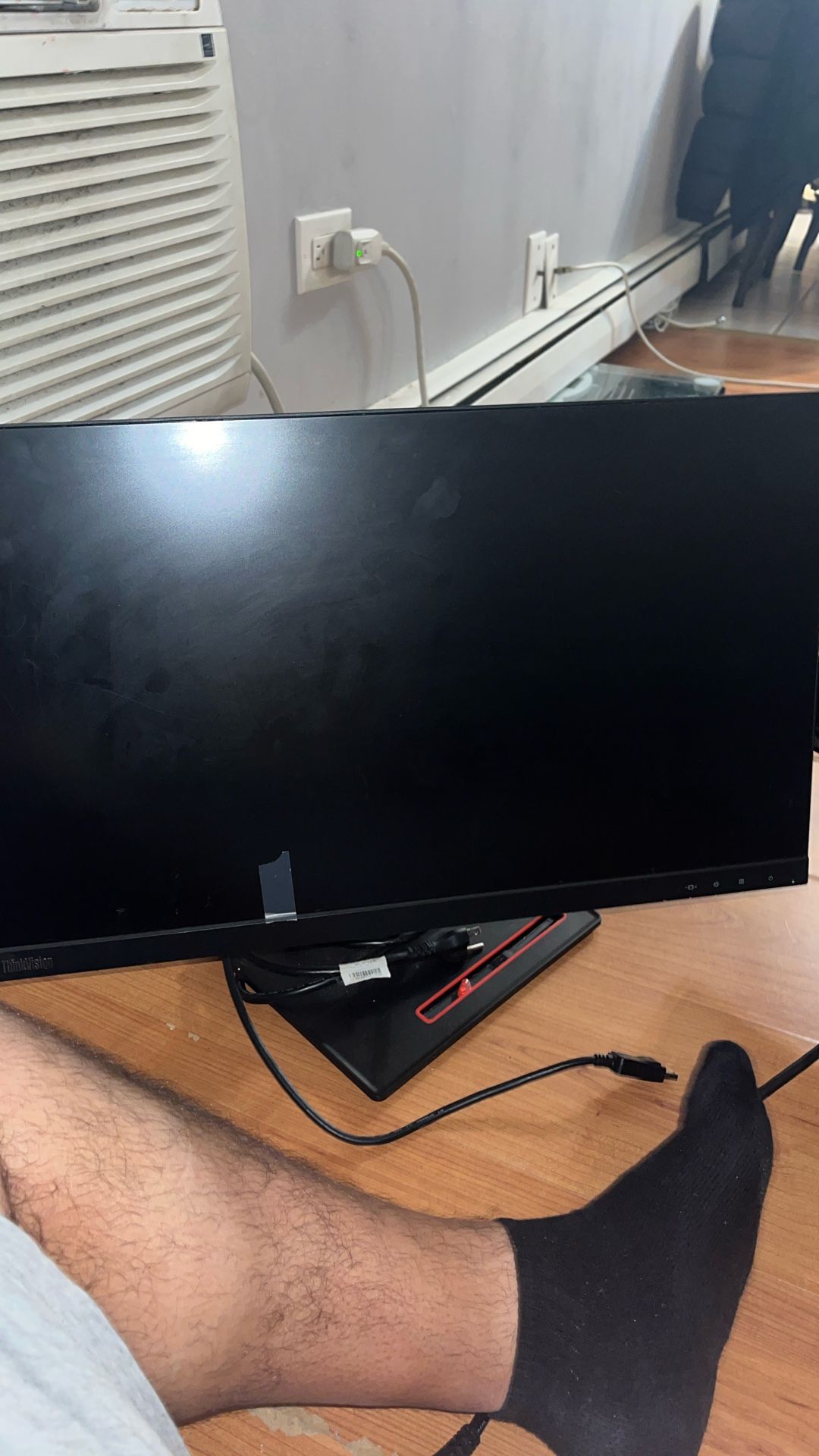 Think Vision Moniter