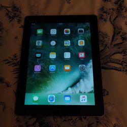 iPad 4th Gen 32 GB 9.7"