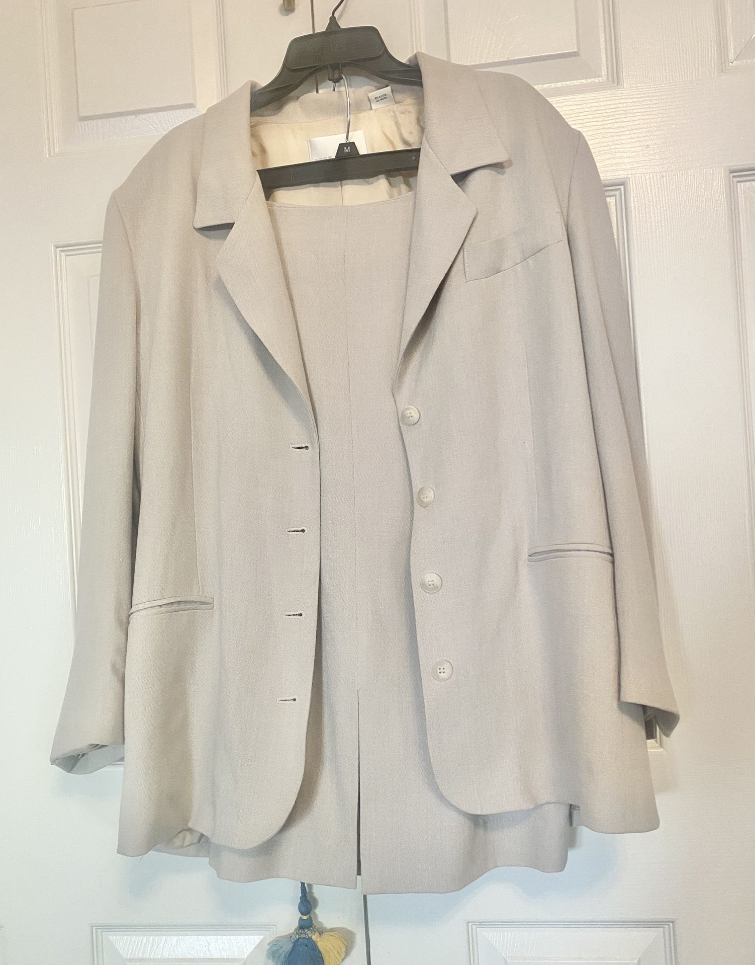 Designer Dana Buchman Skirt Jacket Suit sz. 16