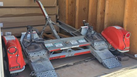 U-Haul TD1210M car tow dolly