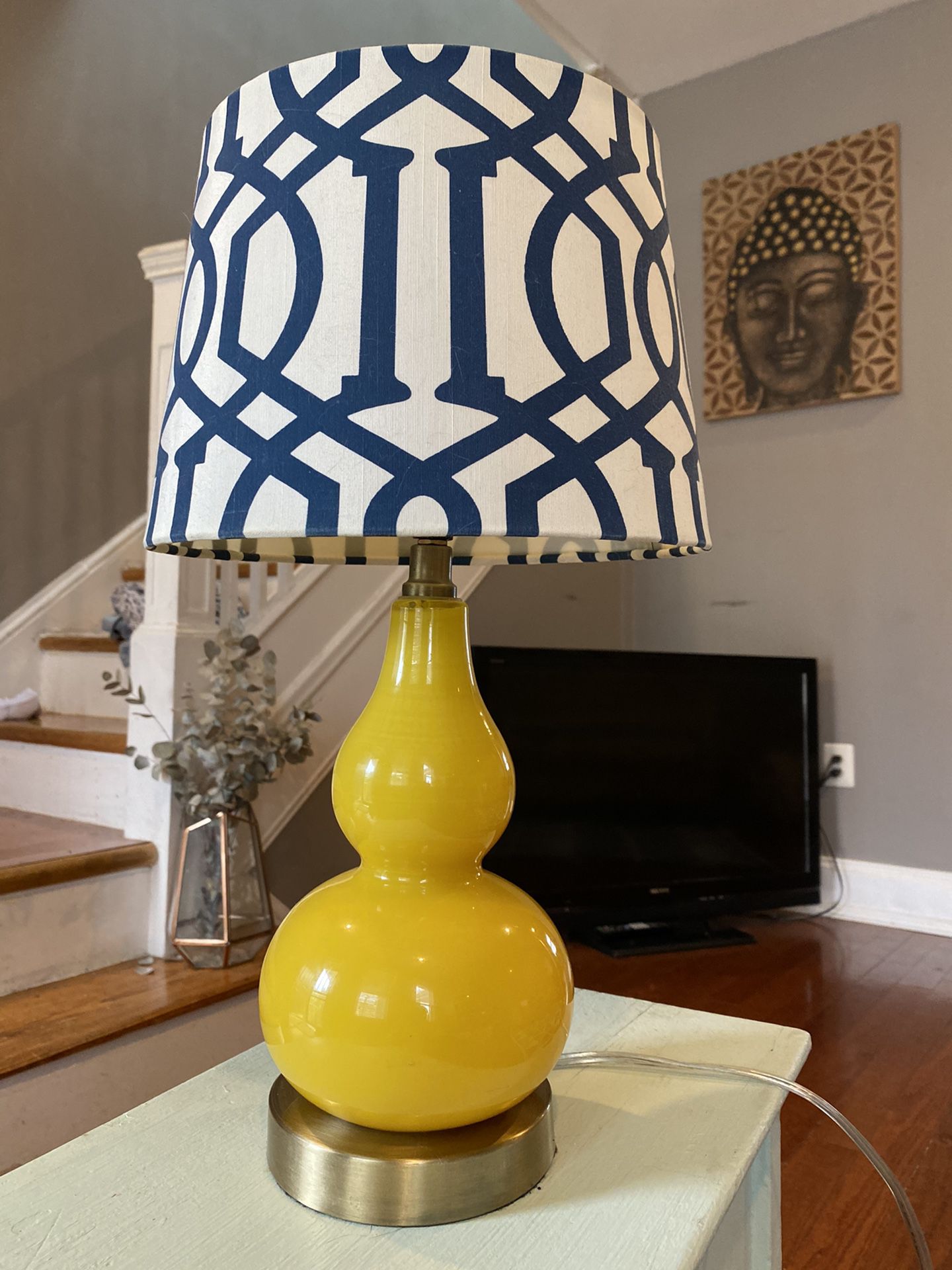 Blown glass lamp w shade. Lightbulb included!