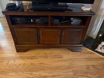 Dark Brown Wood TV Stand with Cabinet