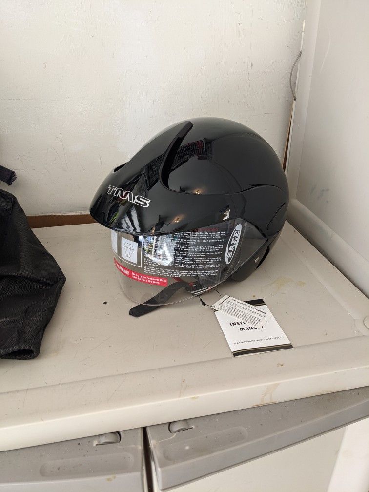 New adult Motorcycle Helmet 