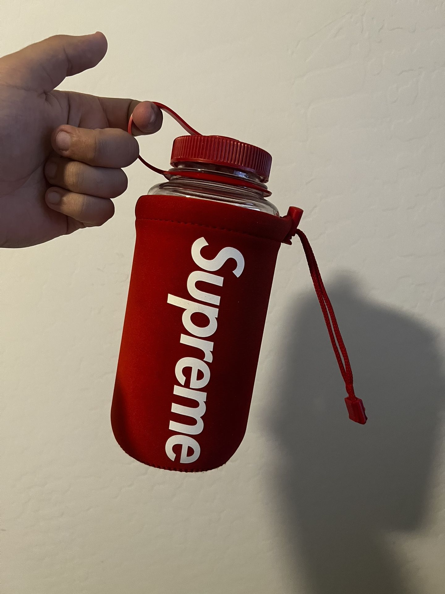 Supreme Water Bottle (32oz)