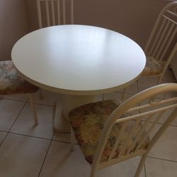 Dinning Table 