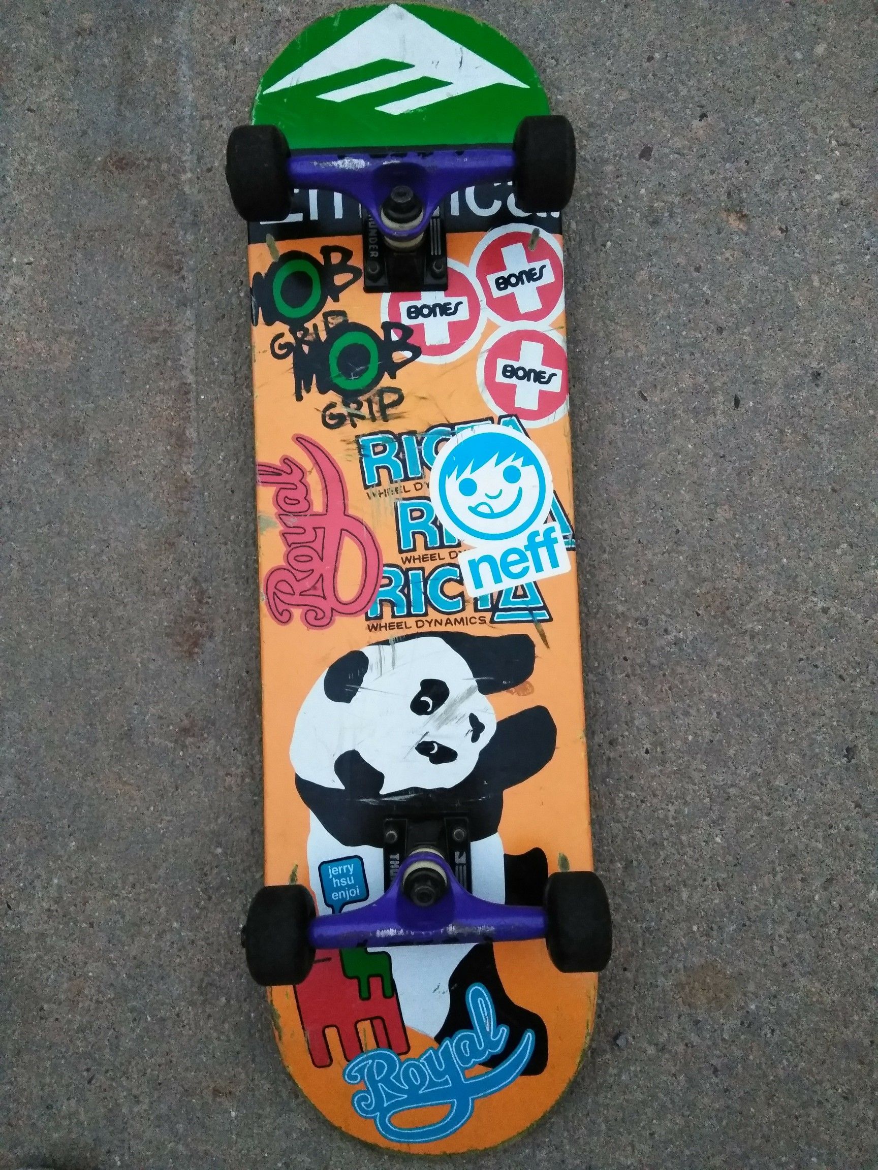 Skateboard