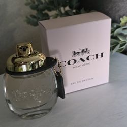 BRAND NEW ✨️ COACH New York~ COACH EAU de PARFUM for women. Size: Size:
Eau De Parfum Spray 1 oz / 30 ml
