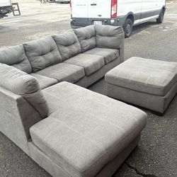 🚚DELIVERY/🚫NO DEPOSIT Beautiful Gray L-Shaped Sectional W/ Chaise