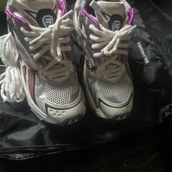 balenciaga runners
