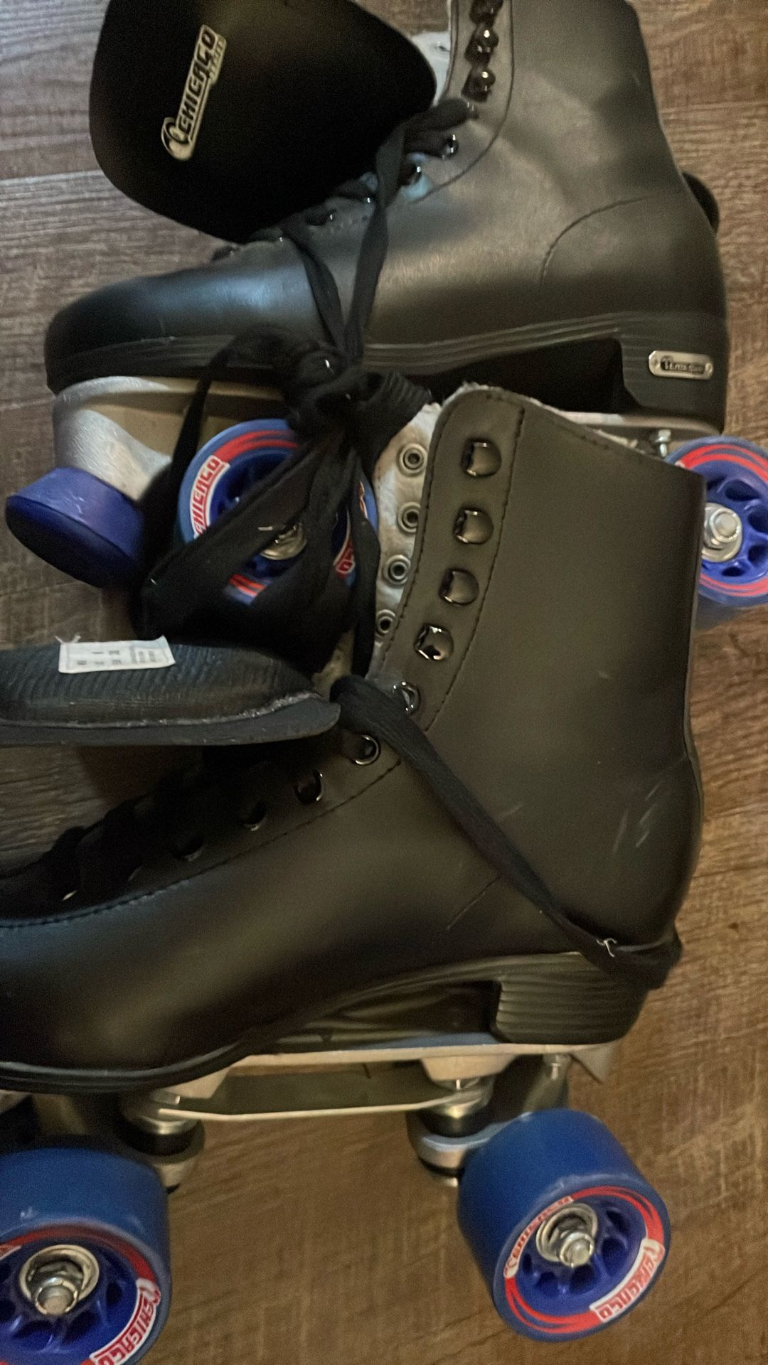 Skates