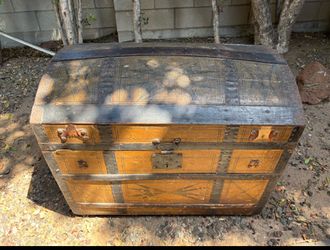 Antique Hope chest