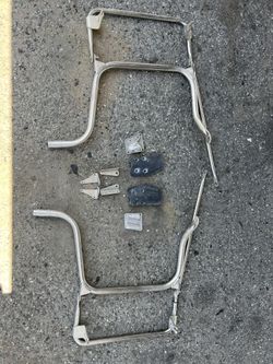 Peterbilt Mirror Brackets 389 379