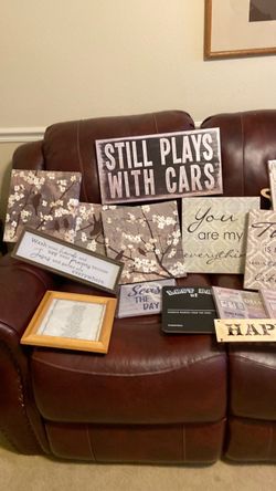 Hanging wall decor